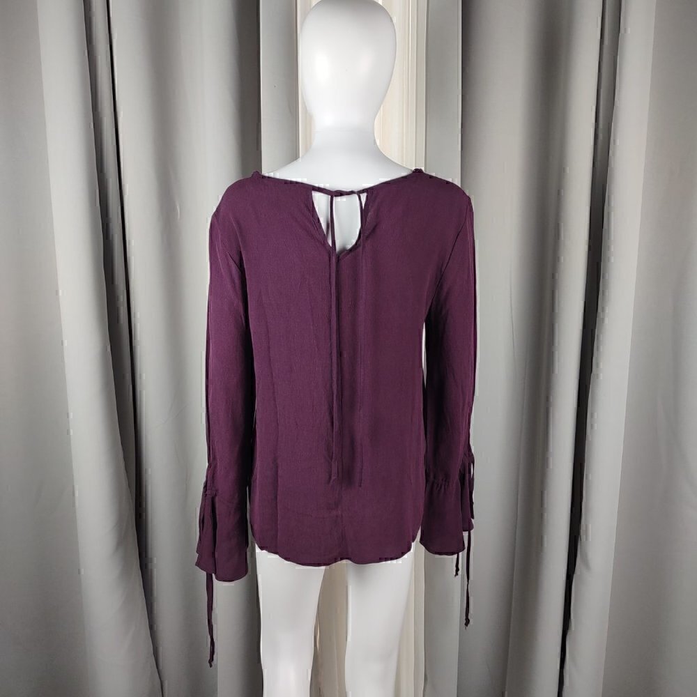 Blue Rain Womens Purple Bell Sleeve Blouse (NWT) Size Medium - Picture 3 of 13